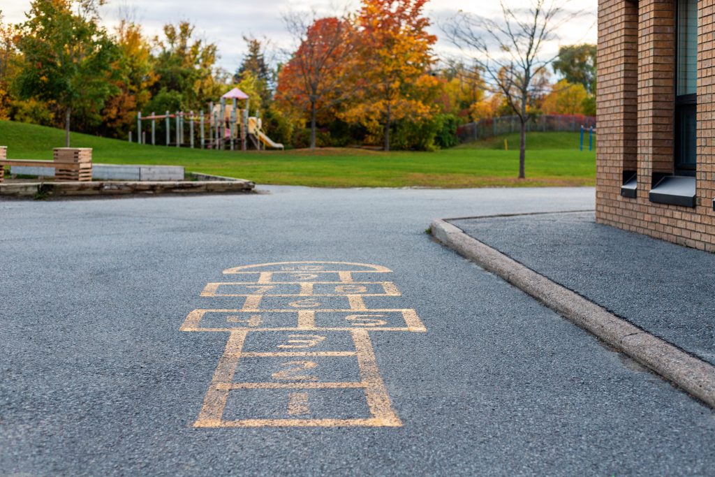 pavement markings